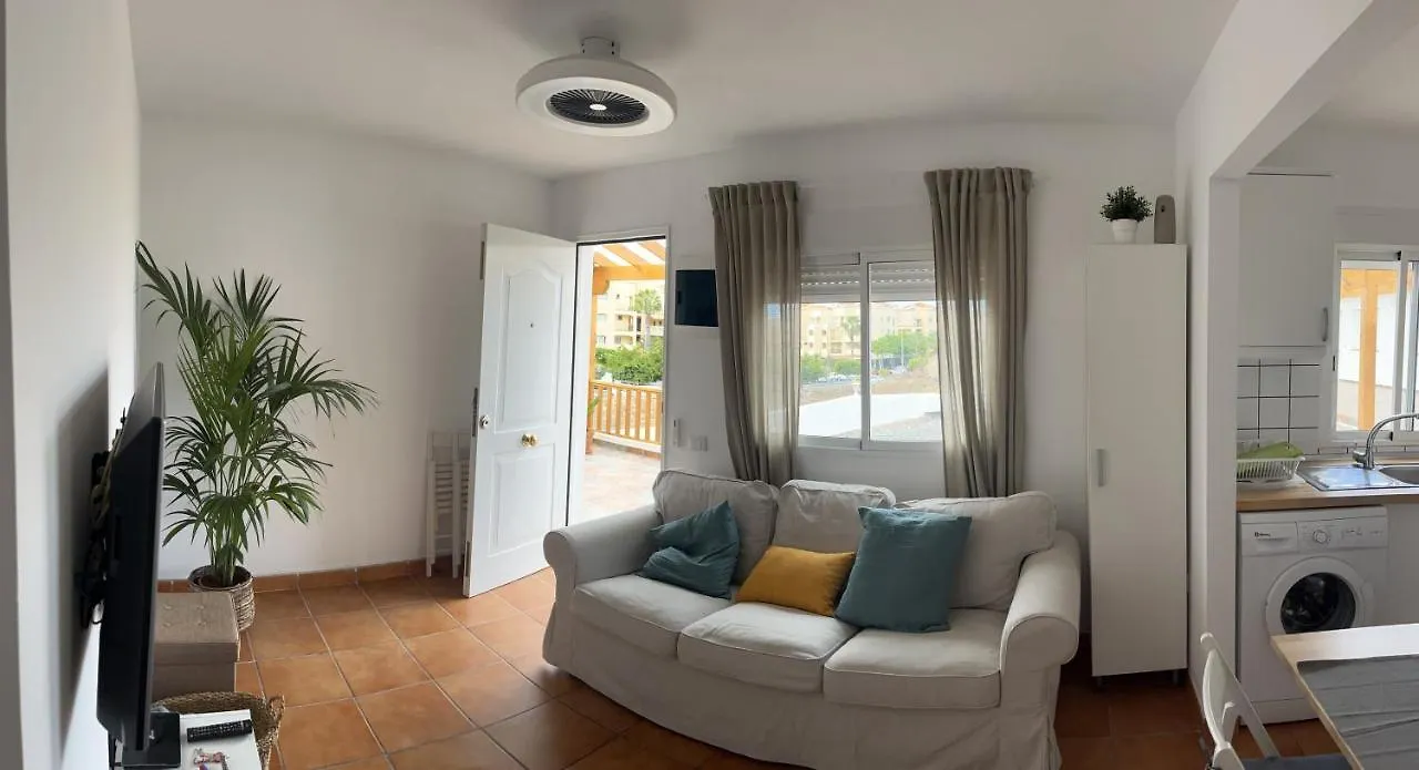 2 Bedroom Apartments Los Cristianos Beach Tenerife Tamaragua アロナ スペイン